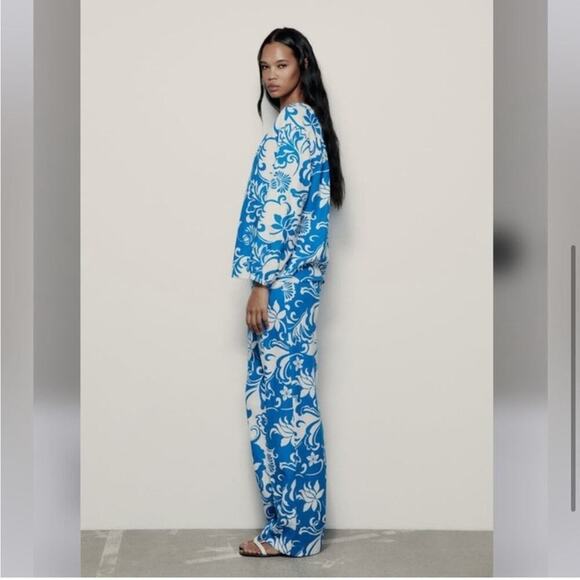 Zara Blue and White PRINTED LINEN BLEND SHIRT - Picture 5 of 9